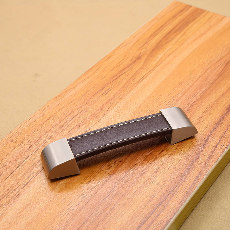 Pomos de tirador modernos de c - Furniture Grade Hardware reseña y precio